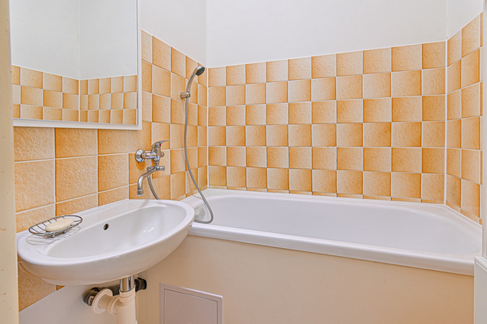 Byt 1+1, Veletržní - foto 4